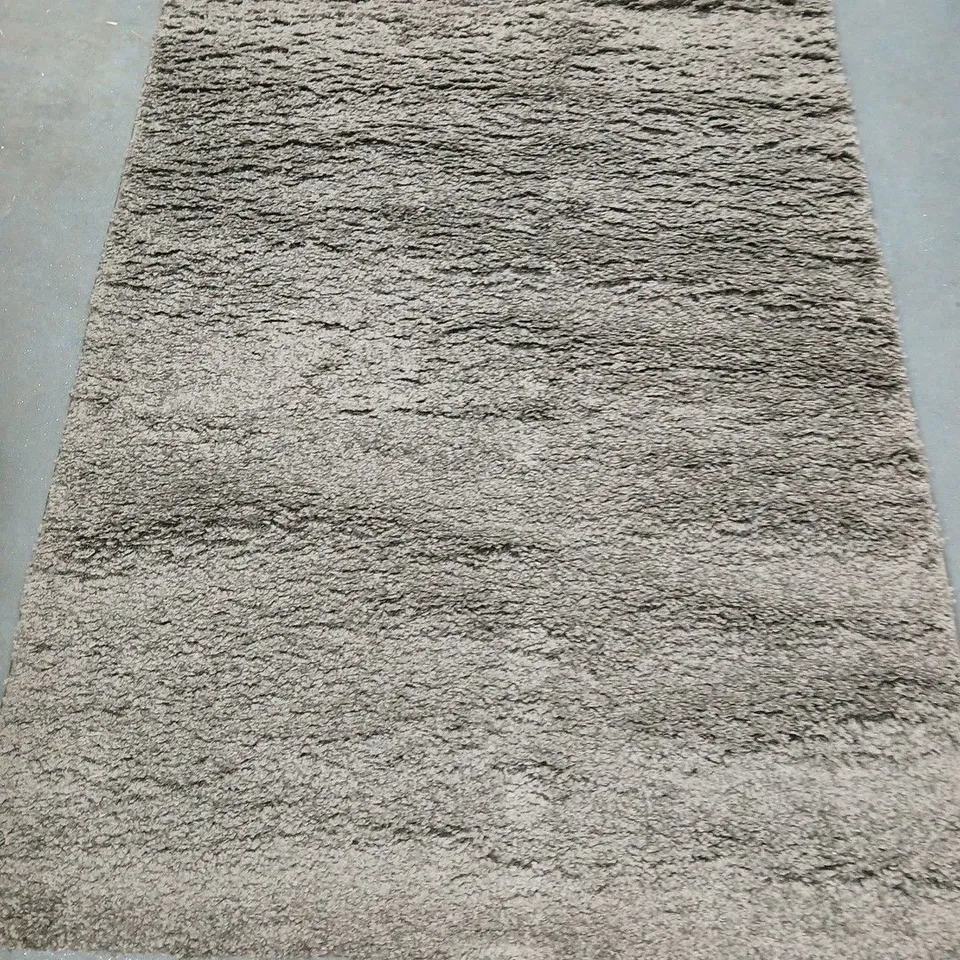 MARKHOR DREAM SHAGGY RUG IN GREY (120X170CM) - COLLECTION ONLY