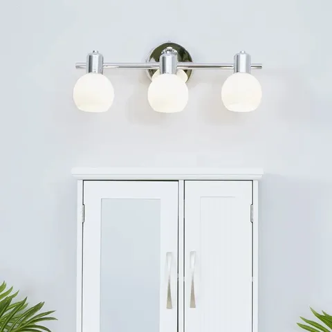 BOXED BRAYLEND 3-LIGHT DIMMABLE VANITY LIGHT