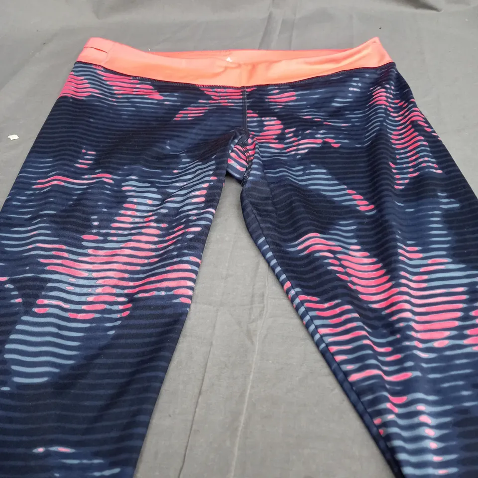 ADIDAS CLIMALITE LEGGINGS - XL