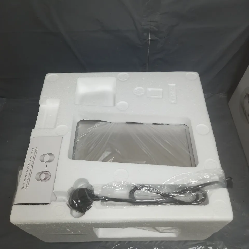 BOXED SAGE BAMBINO BRUSHED STAINLESS STEEL COFFEE MACHINE 