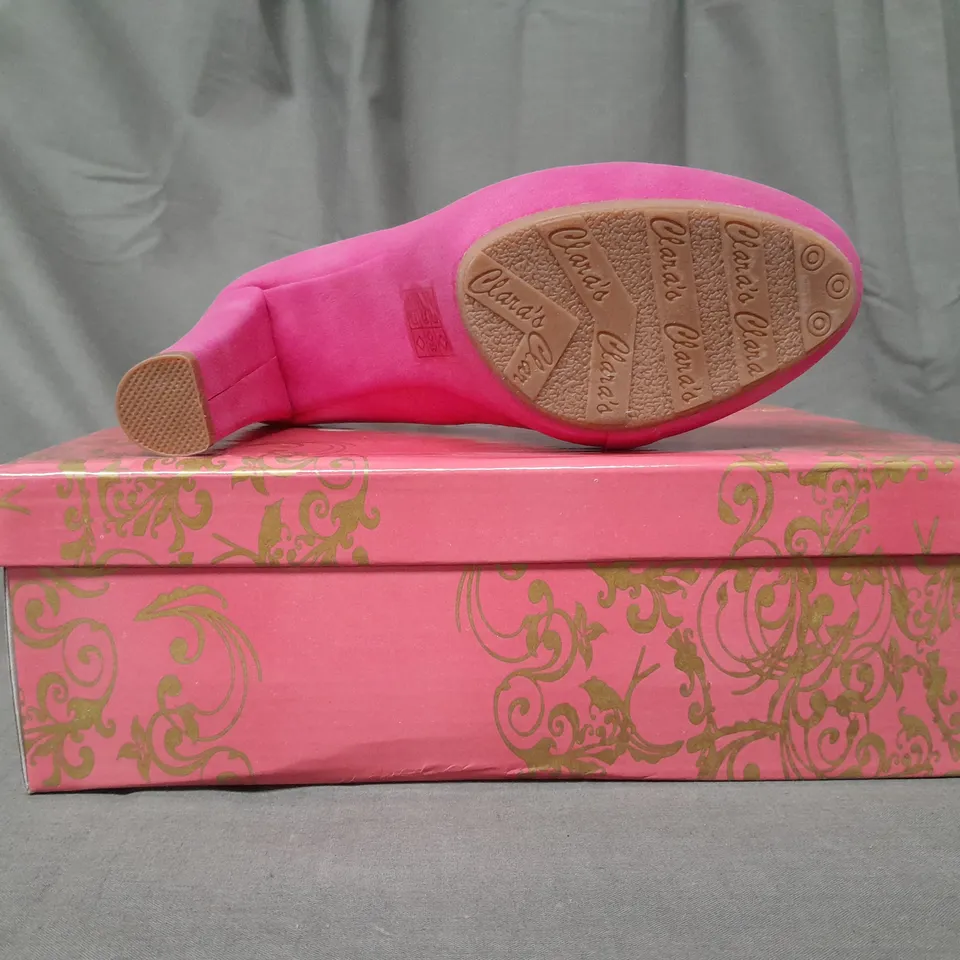 BOXED PAIR OF CLARA'S CLOSED TOE HIGH HEEL SHOES IN FUCHSIA 35