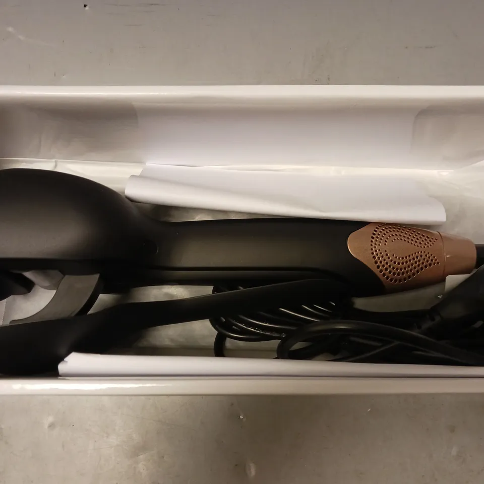 BOXED BABYLISS WAVE SECRET AIR