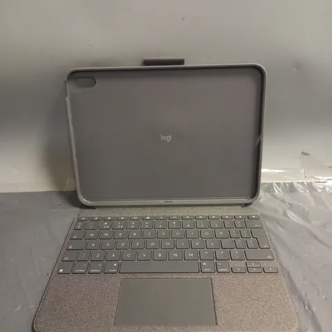 LOGITECH COMBO TOUCH
