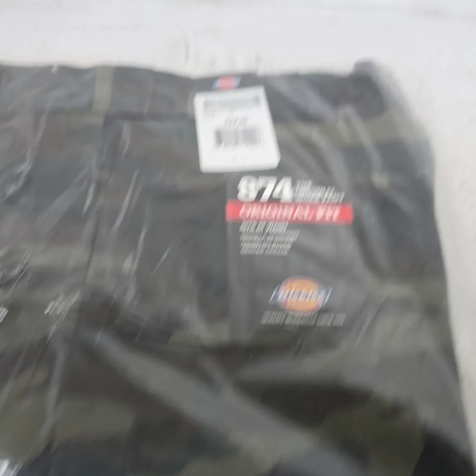 DICKIES 874 ORIGINAL FIT WORK PANTS – CAMOUFLAGE, MEN'S WAIST 32 X INSIDE LEG 30