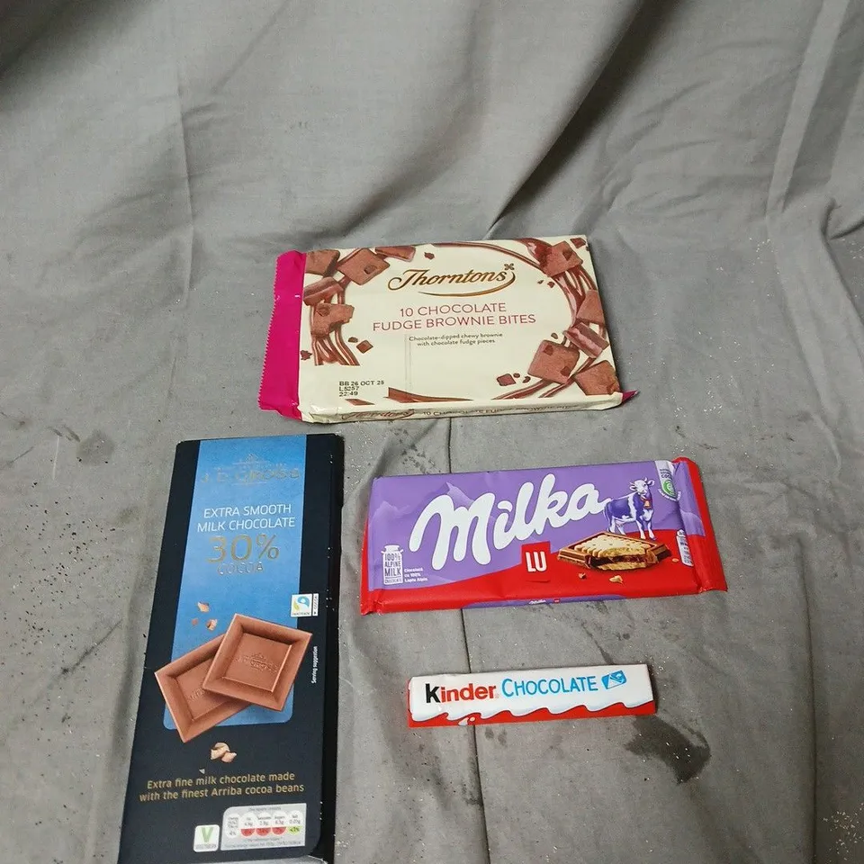 APPROXIMATELY 15 ASSORTED CHOCOLATE CONFECTIONERY ITEMS INCLUDING  THORNTONS, MILKA, KINDER 