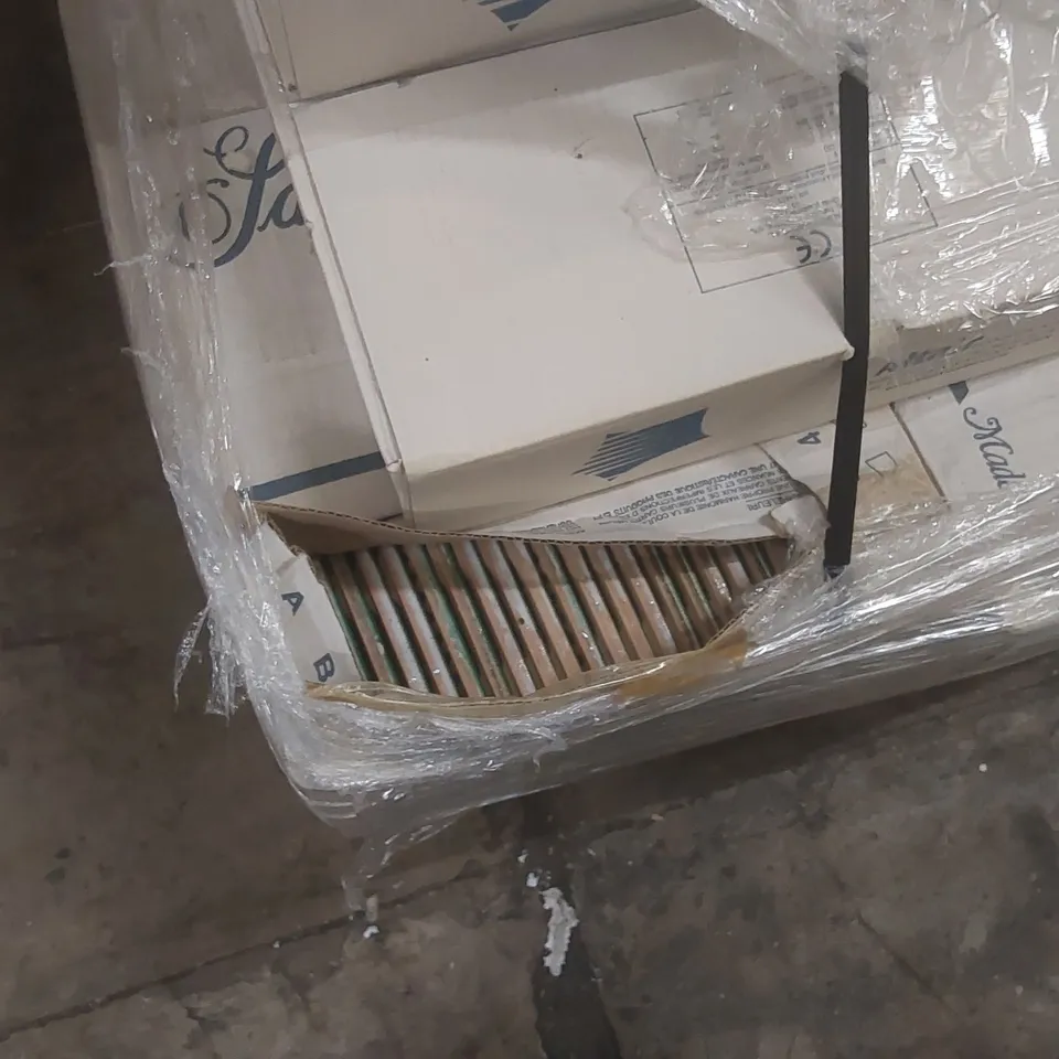 PALLET CONTAINING ASSORTED TILES TO INCLUDE: CERAMICHE D’ARTE SANTE: 10 X 10CM GREEN GLOSSY GLAZED TILES 30 FULL BOXES: 50 TILES PER BOX TOTAL NUMBER OF TILES: 1,500 ALTAIR ECT