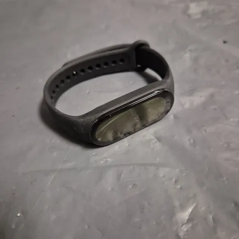 XIAOMI SMART BAND 7 BLACK CASE WITH BLACK STRAP
