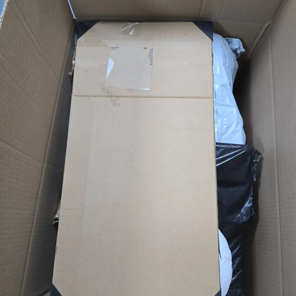 BOX OF APPROXIMATELY 10 ASSORTED ITEMS INCLUDING A LCOTERA 4850-25, A WALL STICKER AND A CALIX GIGAPOINT GP1007X