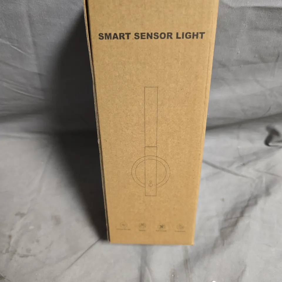 SMART SENSOR LIGHT - 2-PACK (WOODEN BASE, WHITE DIFFUSER)