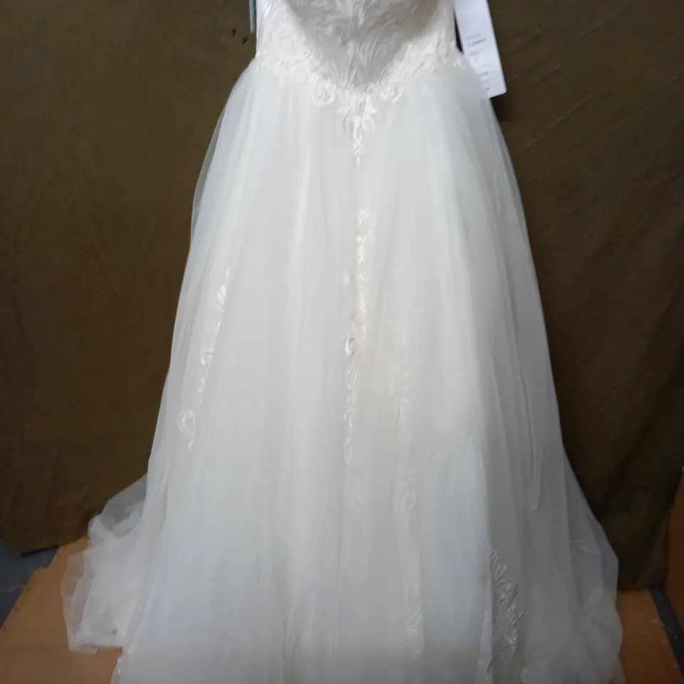 LYDIA COUTURE FLORENCE WEDDING DRESS - 10