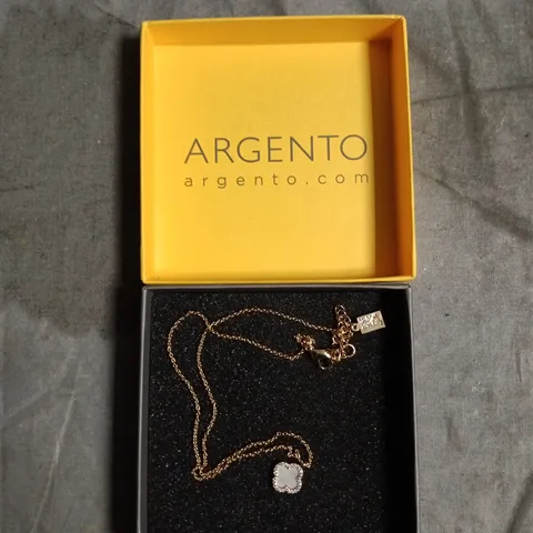 ARGENTO GOLD-TONE CLOVER PENDANT NECKLACE