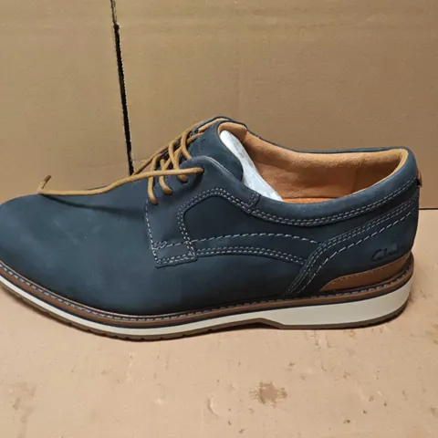 UNBOXED CLARKS NAVY CASUAL LACE-UP SHOES - UK 10 G