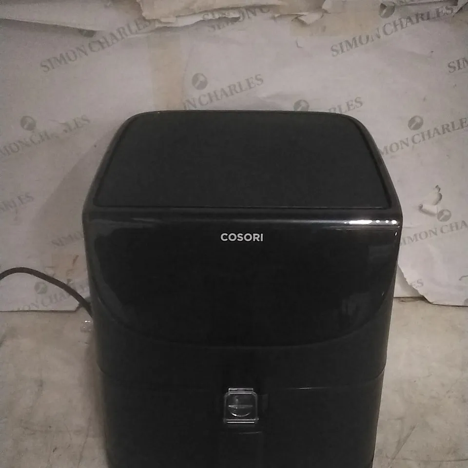 BOXED COSORI 5.5L AIR FRYER 