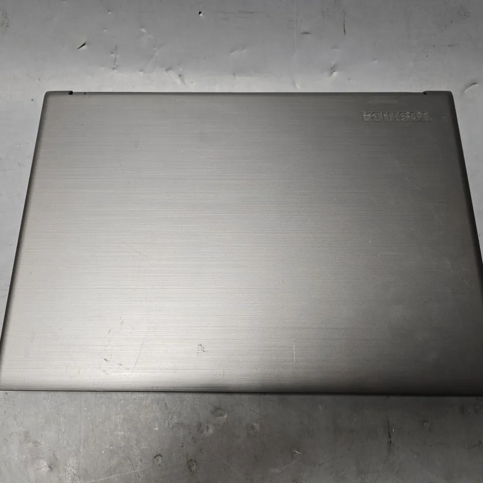 TOSHIBA TECRA A40-C LAPTOP