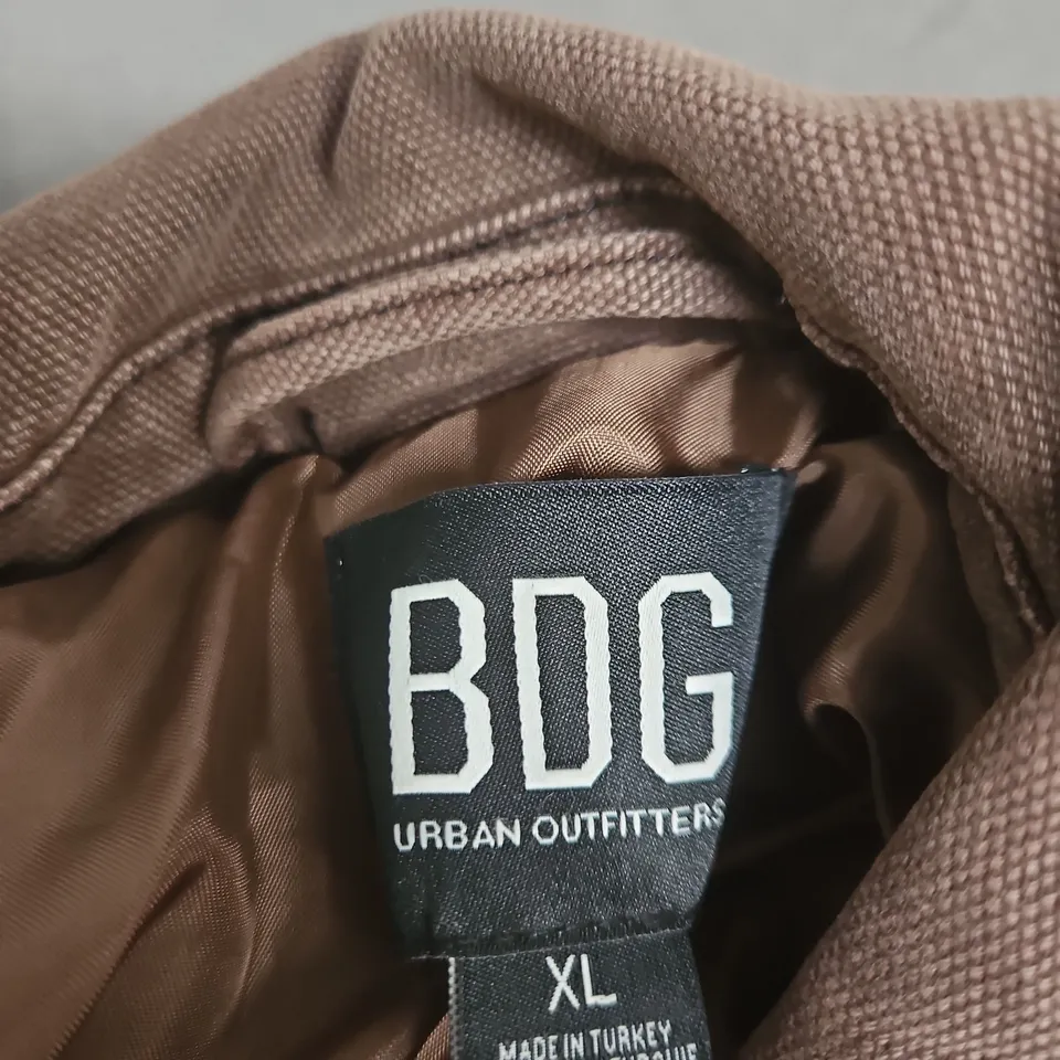 BDG URBAN OUTFITTERS JACKET – BROWN, XL