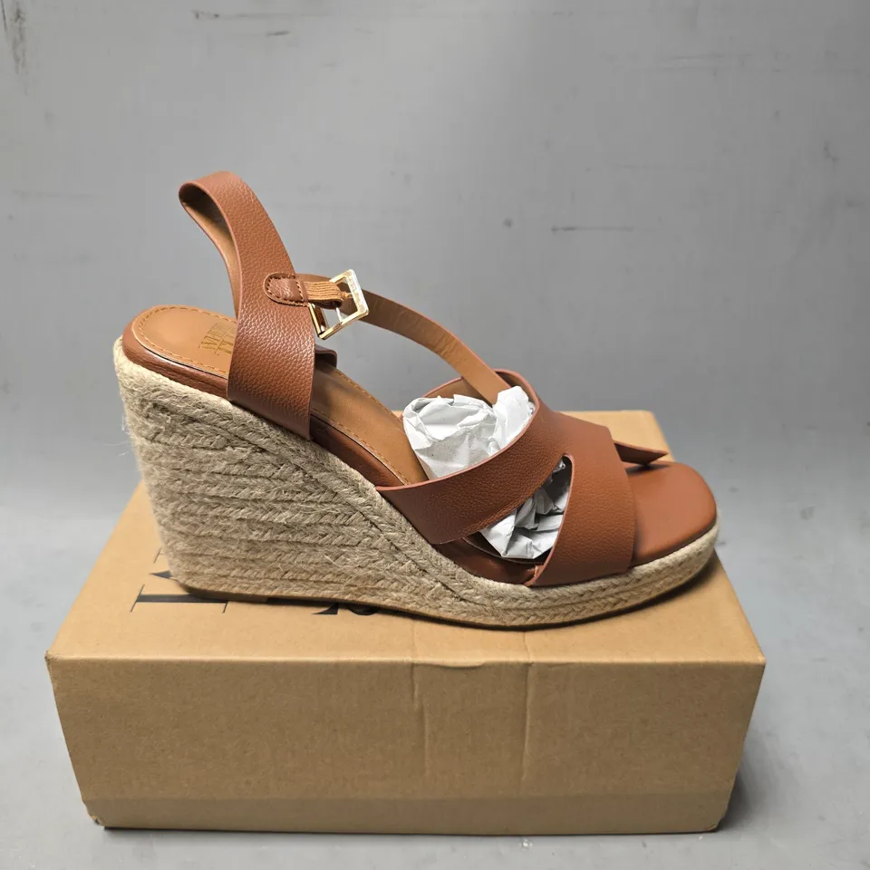 BOXED WHERES THAT FROM TAN GRAIN WEDGE SANDALS - UK 6 