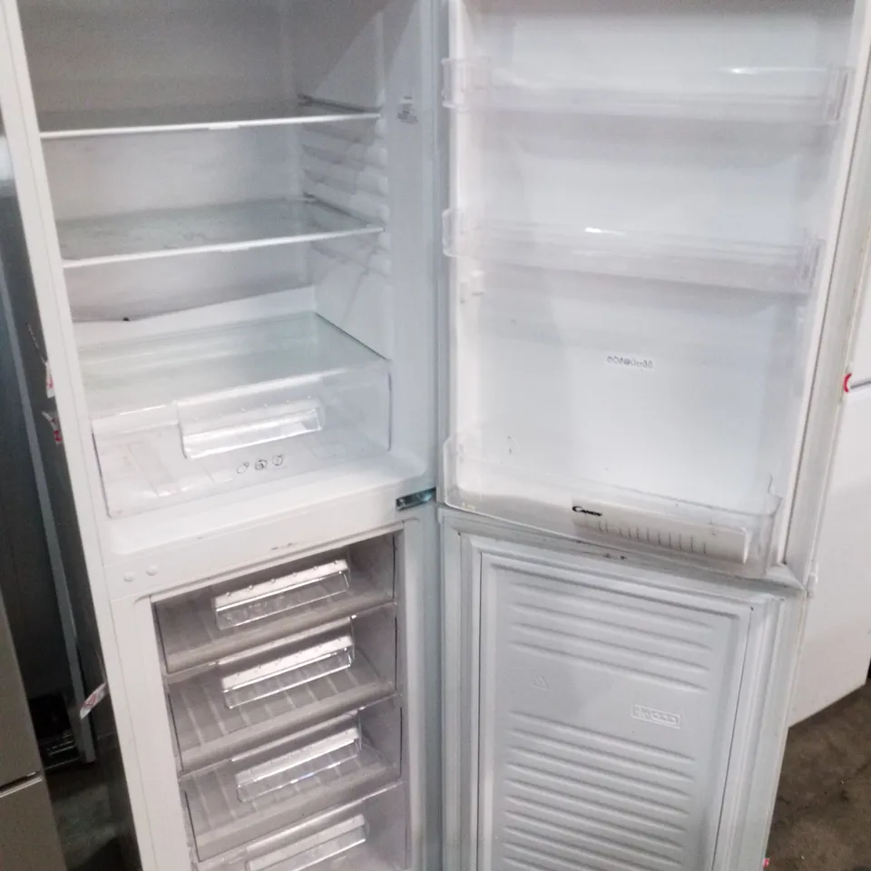 CANDY 55CM FREESTANDING FRIDGE FREEZER WHITE - UNPROCESSED RAW RETURN