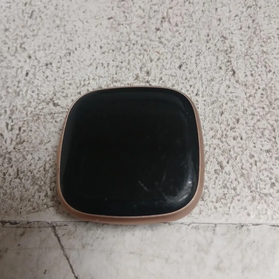 FITBIT SMARTWATCH (ROSE GOLD) – SQUARE FACE, NO BAND ATTACHED