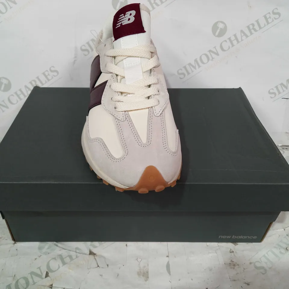 BOXED PAIR OF NEW BALANCE 327 SHOES IN CREAM/BROWN UK SIZE 6.5