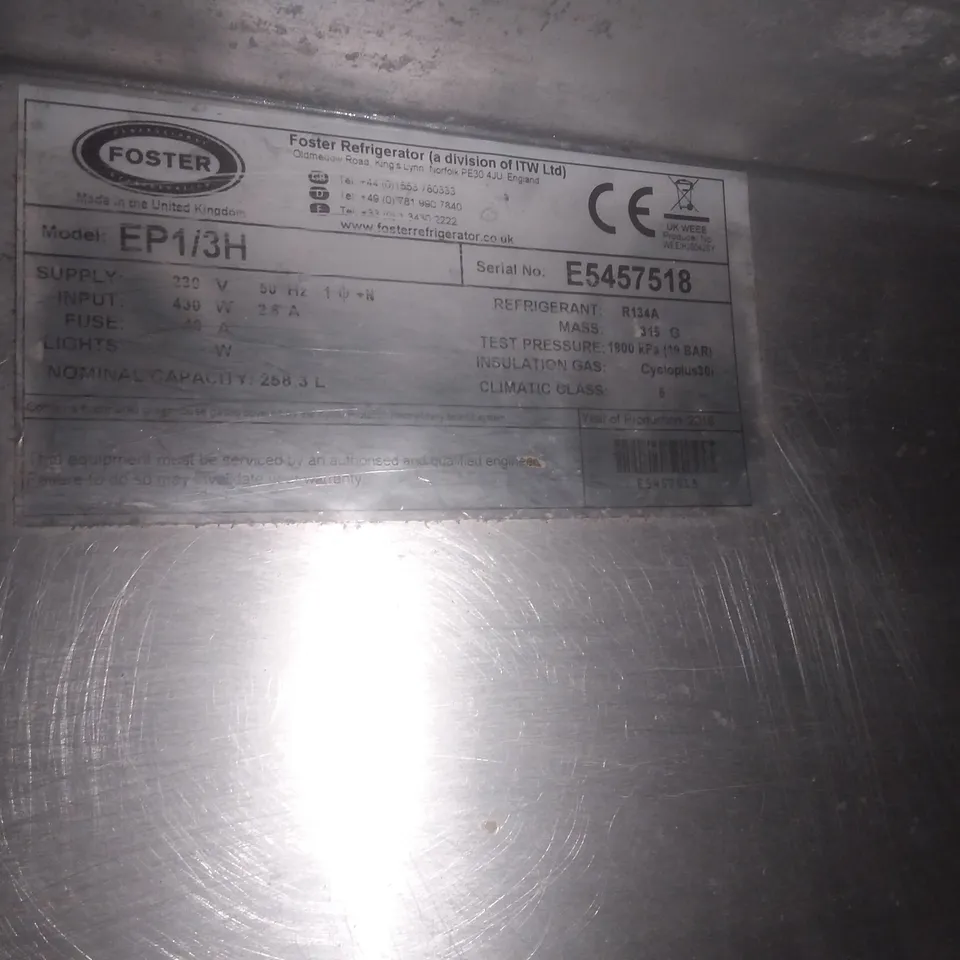 FOSTER EP1/3H 3 DOOR COUNTER FRIDGE