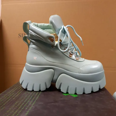 KOI TURQUOISE CHUNKY VEGAN ANKLE BOOTS - SIZE 5