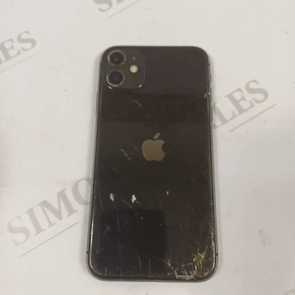 BOXED IPHONE 11 64GB