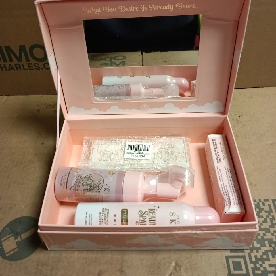 PLOUISE FULFILLING DREAMS 4 ITEM SET TO INCLUDE GLITTER SETTING SPRAY, PINK GLEAM STROBE CREAM ETC IN BOX WITH MIRROR