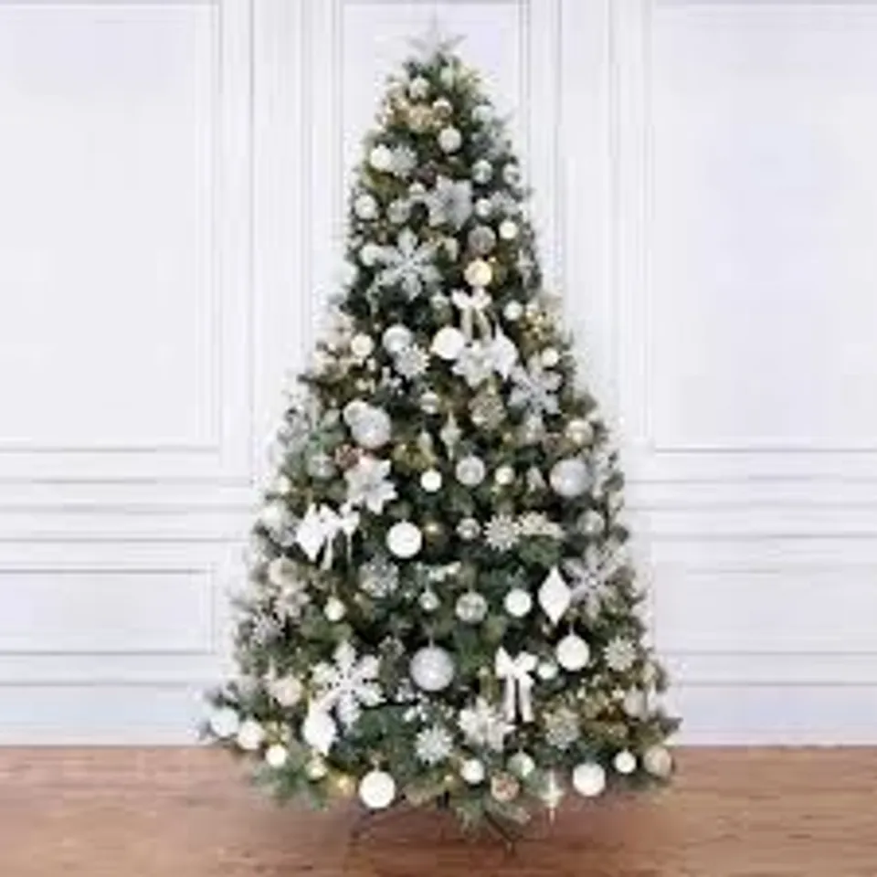BOXED PORTLAND FIR ARTIFICIAL CHRISTMAS TREE TR05D