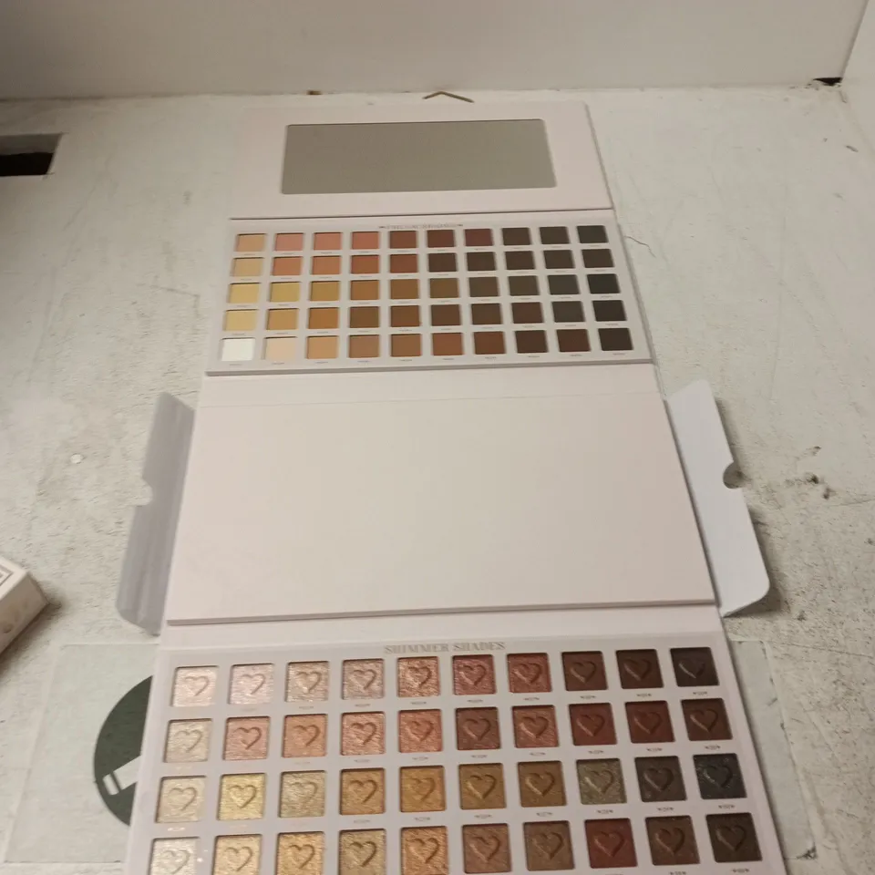 PLOUISE THE BRIDAL SERIES EYESHADOW PALETTE – NUDE/NEUTRAL SHADES