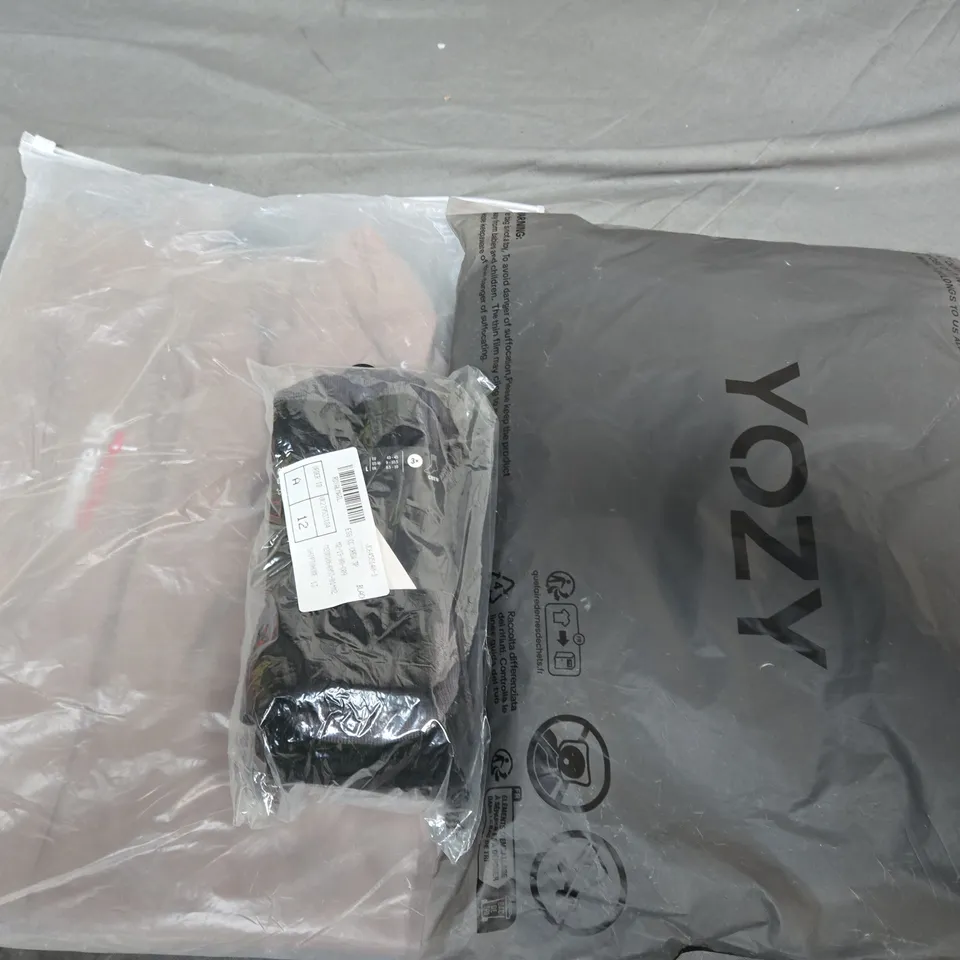 LARGE BOX OF ASSORTED CLOTHING ITEMS IN VARIOUS SIZES, STYLES AND COLOUR 