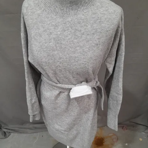 LOS ANGELES ATELIER BELTED SWEATER DRESS IN GREY SIZE XS