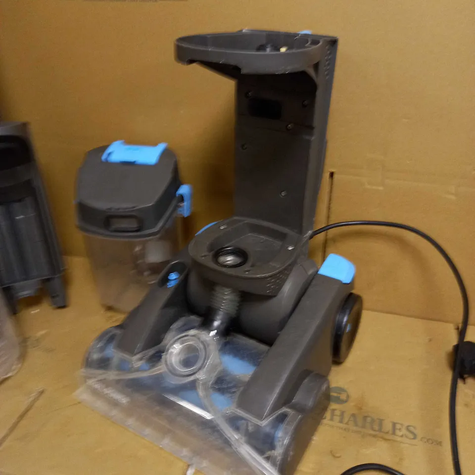 VAX DUAL POWER PET ADVANCE CARPET CLEANER
