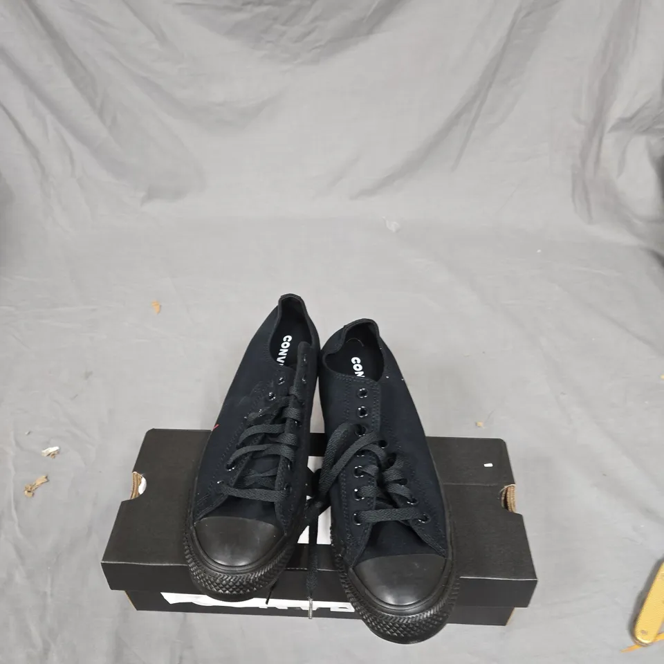 CONVERSE CHUCK TAYLOR ALL STAR LOW-TOP SNEAKERS – BLACK MONOCHROME, UK 8 (US 9)