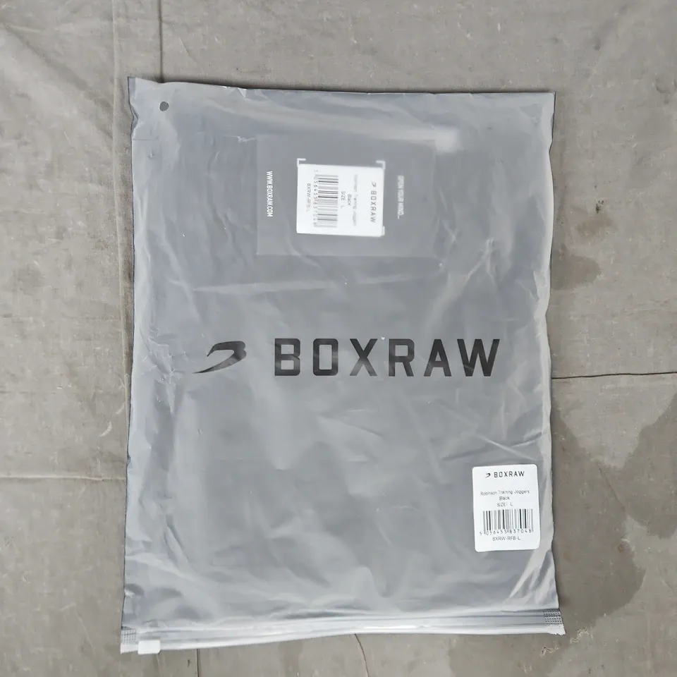 BAGGED BOXRAW ROBINSON TRAINING JOGGERS IN BLACK SIZE LARGE