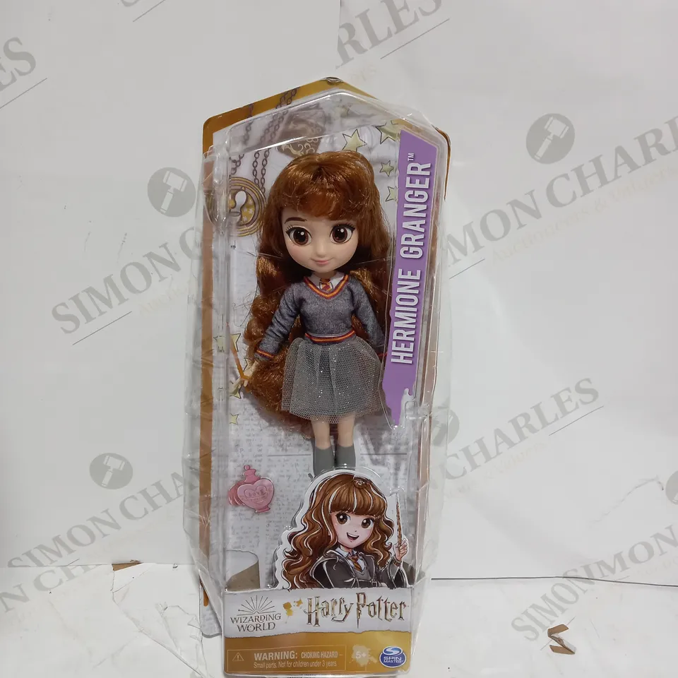 HARRY POTTER HERMIONE GRANGER FIGURE 5+ 