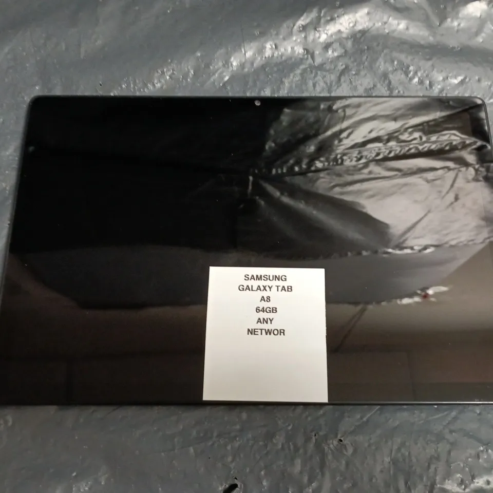 SAMSUNG GALAXY TAB A8