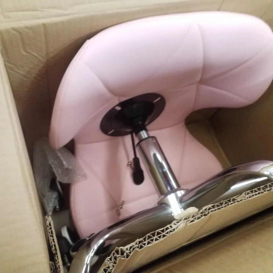 BOXED OFFICE CHAIR FAUX LEATHER PINK