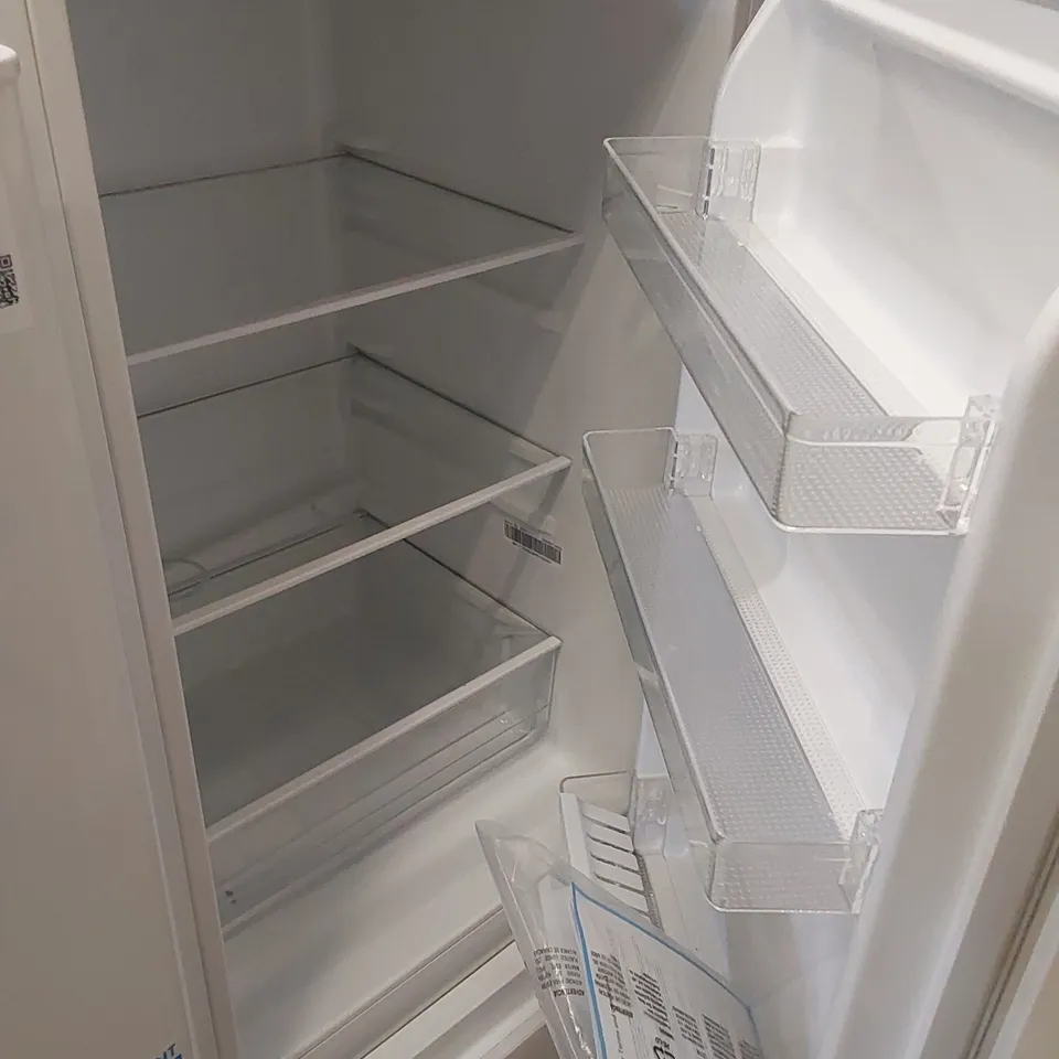 FRIDGEMASTER 50cm FREESTANDING 60/40 FRIDGE FREEZER IN WHITE, MODEL: MC50175A