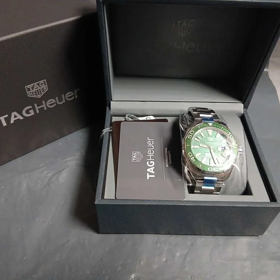 TAG HEUER AQUARACER CALIBRE 5 AUTOMATIC 300M STAINLESS STEEL WATCH – GREEN DIAL, BOXED