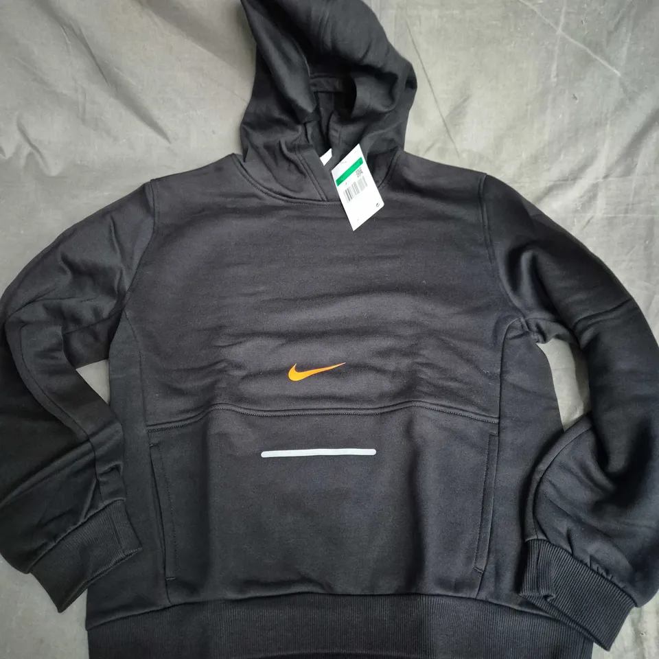 NIKE KIDS HOODIE – BLACK – SIZE XL (158-170 CM)