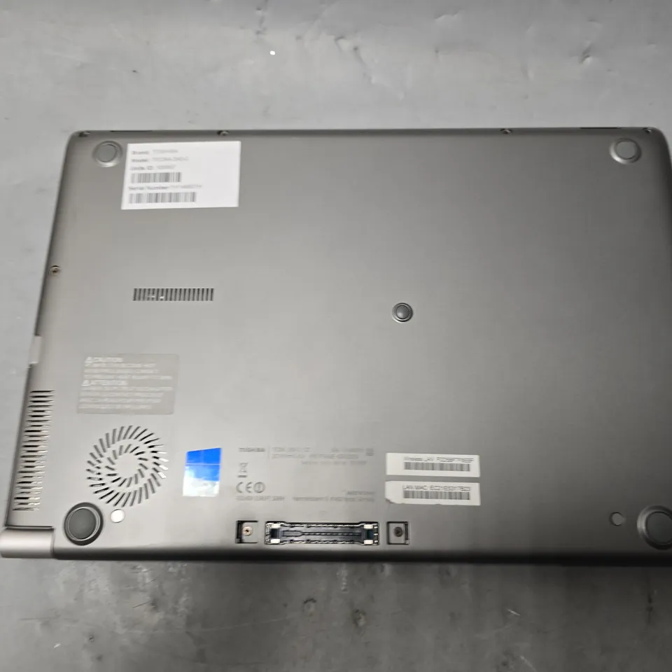TOSHIBA TECRA Z40-C LAPTOP 