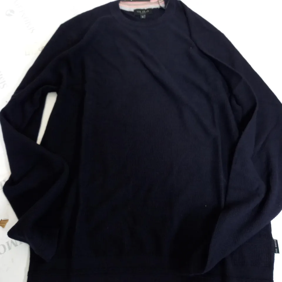TED BAKER TEXTURED CREW NECKJUMPER IN NAVY - SIZE 3