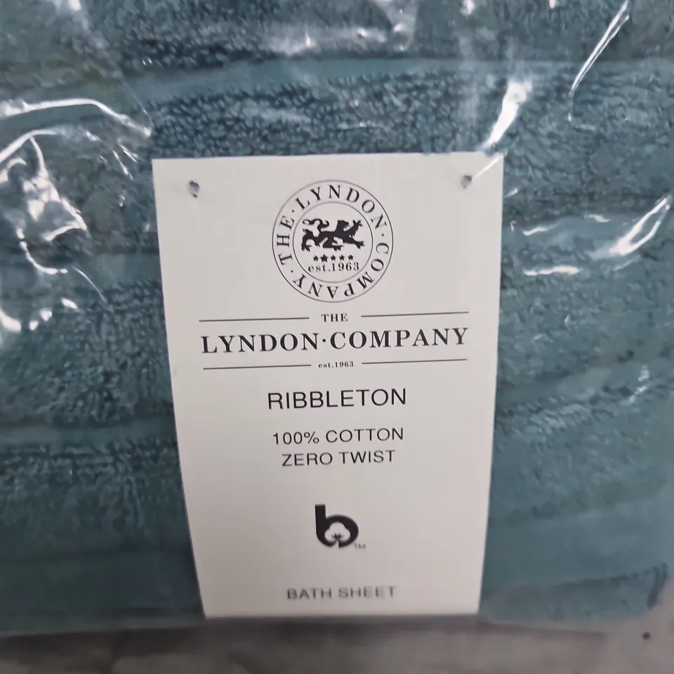 THE LYNDON COMPANY RIBBLETON BATH SHEET – DARK GREEN, 100% COTTON, ZERO TWIST