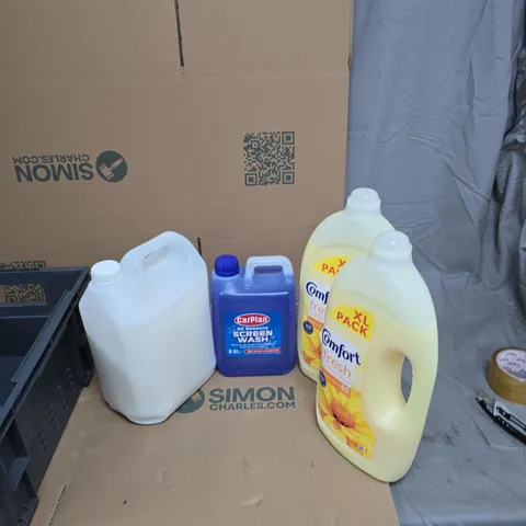 TOTE OF FABRIC SOFTENER, SCREEN WASH AND 2X COMFORT FRESH 