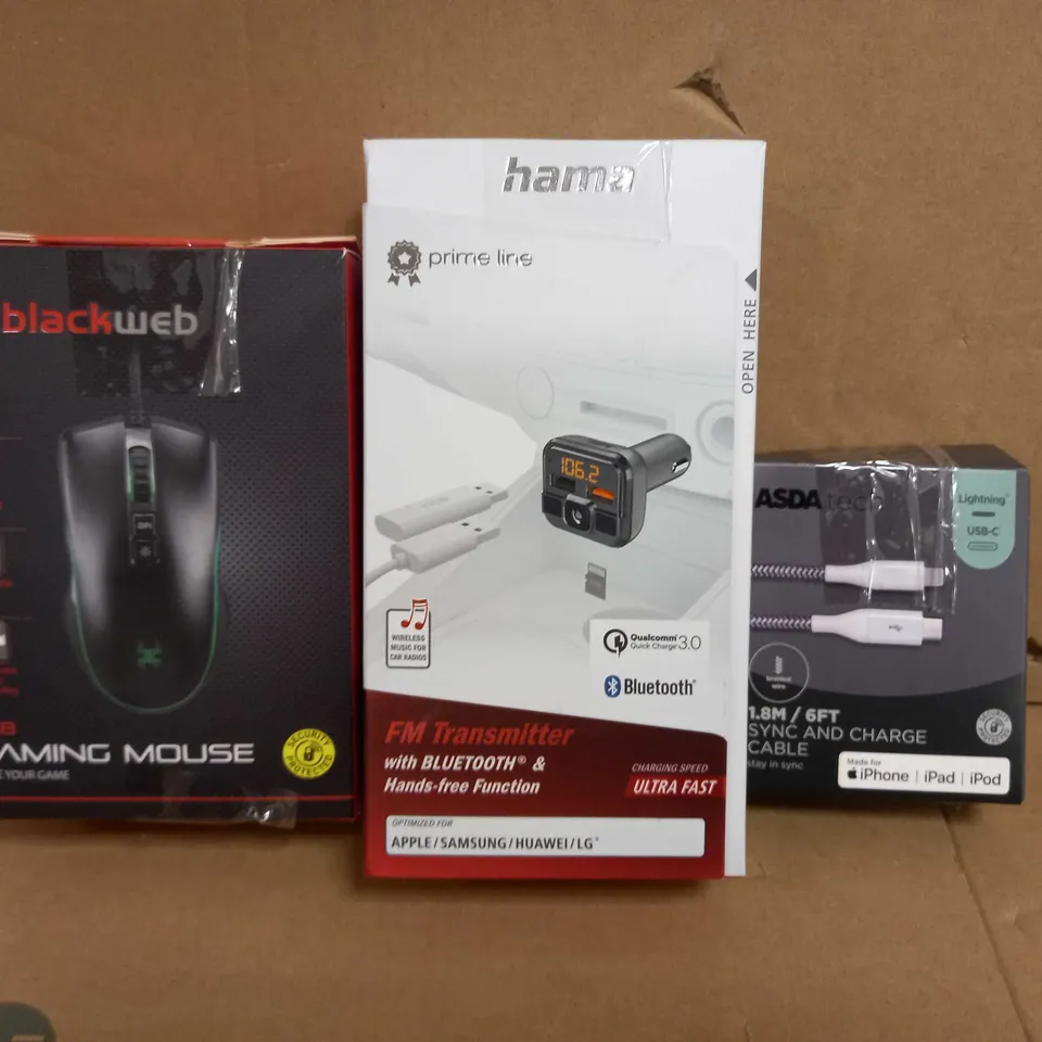 BOX OF APPROXIMATELY 20 ASSORTED ELECTRICAL ITEMS TO INCLUDE BLACKWEB GAMING MOUSE, HAMA FM TRANSMITTER, ASDA TECH SYNC AND CHARGE CABLE, ETC