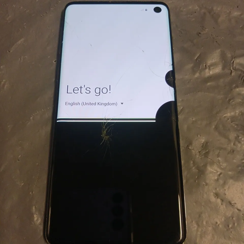UNBOXED SAMSUNG GALAXY S10 MOBILE PHONE