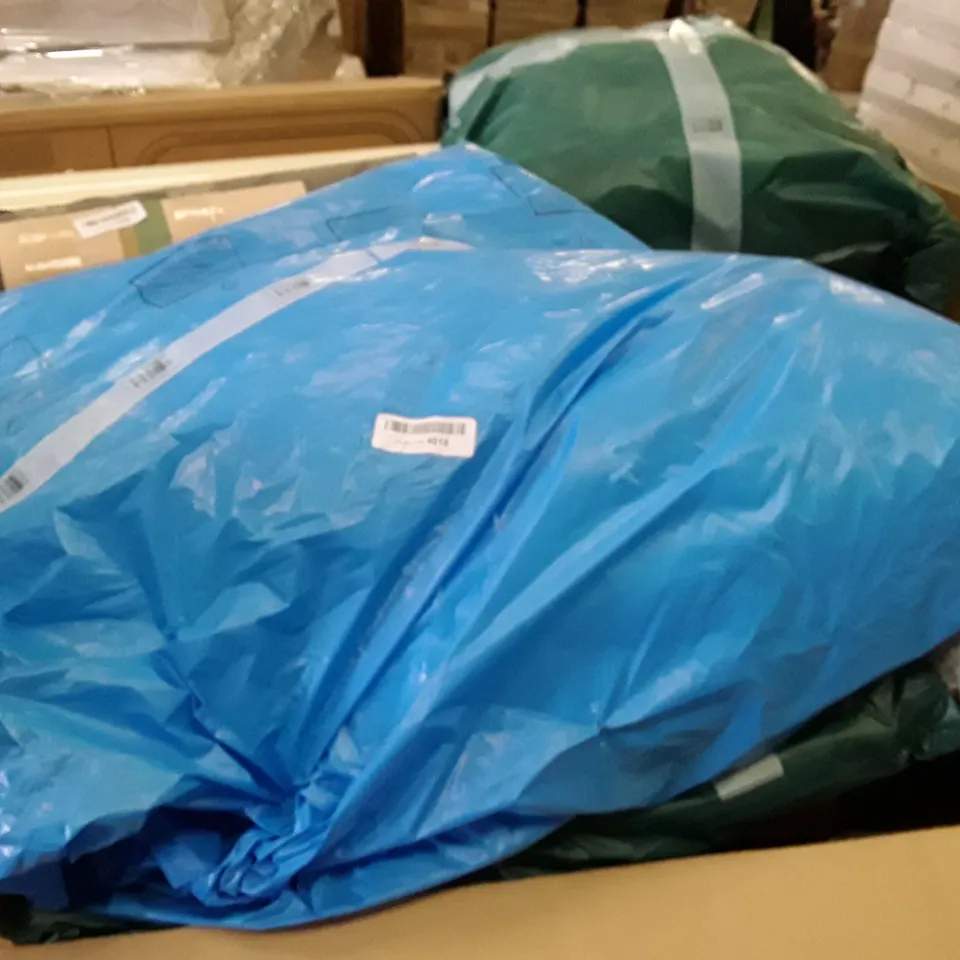 PALLET OF ASSORTED PRODUCTS INCLUDING TRUNKI KIDS SUITCASE, 3D WALL PANEL, POSTER STAND, UMBRELLA, BLINDS, COOL FAN