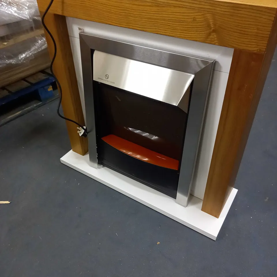 WARMLITE WL45041OAK CHESTER FIREPLACE SUITE COLLECTION ONLY