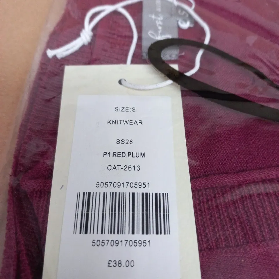FIRST AVENUE  KNITWEAR TOP – PLUM, SIZE S