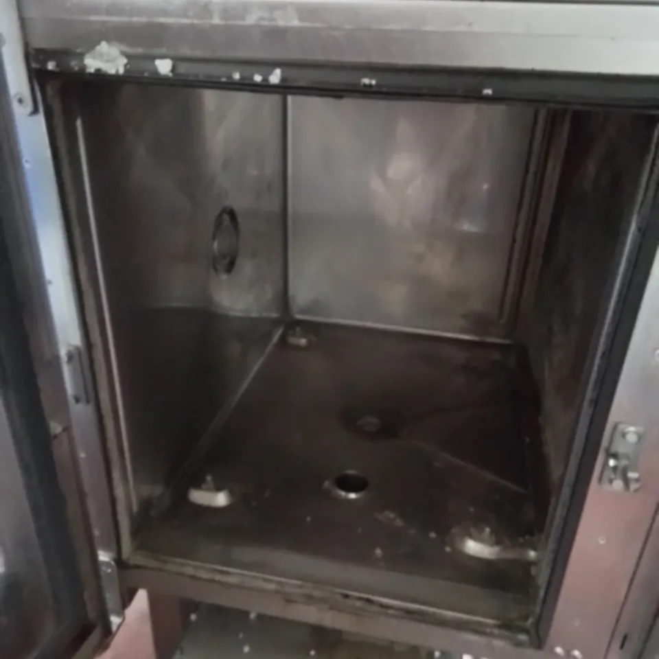 HOUNO DOUBLE 7 TRAY COMBI OVENS Model CPE 1.06